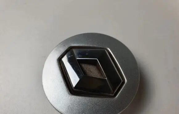 Renault Scenic III - Grand scenic III Original wheel cap 8200426594 8200043899