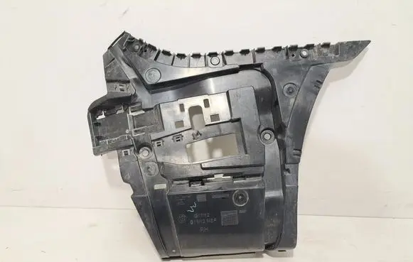 BMW 7 G11 G12 Rear bumper mounting bracket 7357148