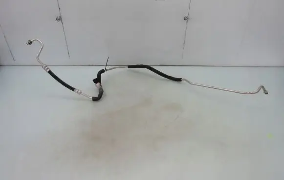 Mazda 3 Air conditioning (A/C) pipe/hose