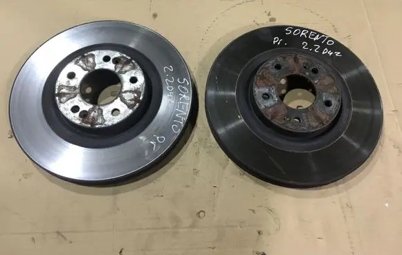 KIA Sorento Front brake disc