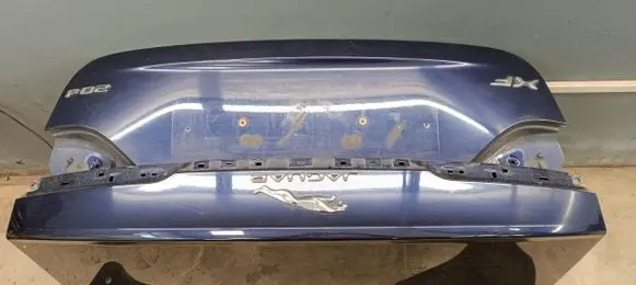 Jaguar XF X260 Tailgate/trunk/boot lid