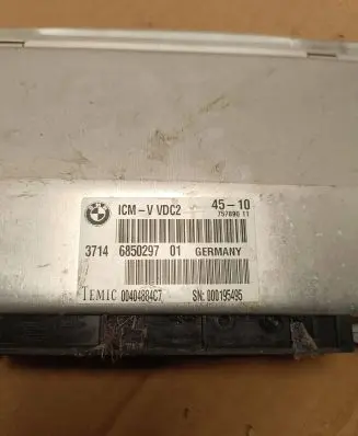 BMW 7 F01 F02 F03 F04 Suspension control unit/module 6850297 000195495 00404884C7