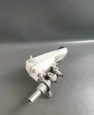 Peugeot Traveller Master brake cylinder 9805232280