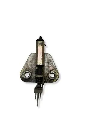 Volkswagen Transporter - Caravelle T4 Loading door lock loop/hook striker 701827537B