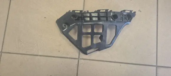 Toyota Auris E180 Front bumper mounting bracket 5253602040