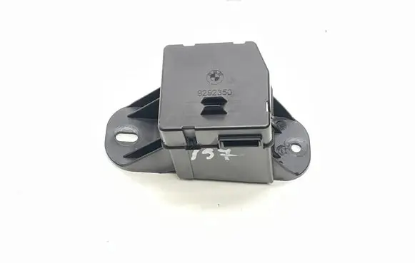 BMW X3 F25 Current control relay 9318771