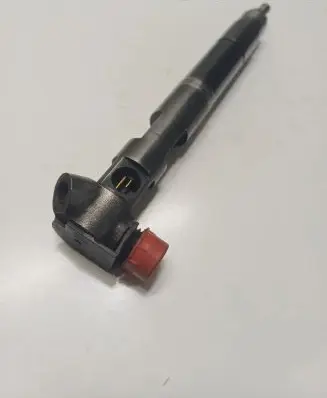 Mercedes-Benz C W205 Fuel injector A6510700587