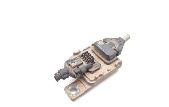 Volkswagen Amarok Lambda probe sensor 059907807AE A2C19384300