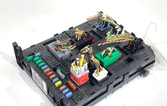 Peugeot Partner Other control units/modules 9664058980