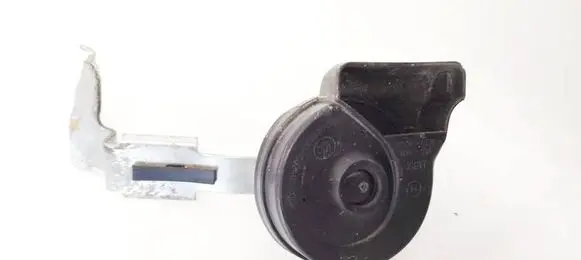 Audi A3 S3 8V Horn signal E30055307