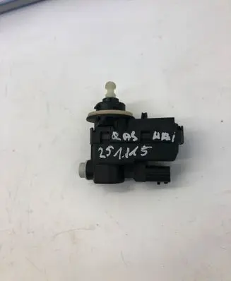 Nissan Qashqai J12 Headlight level adjustment motor 260566235r
