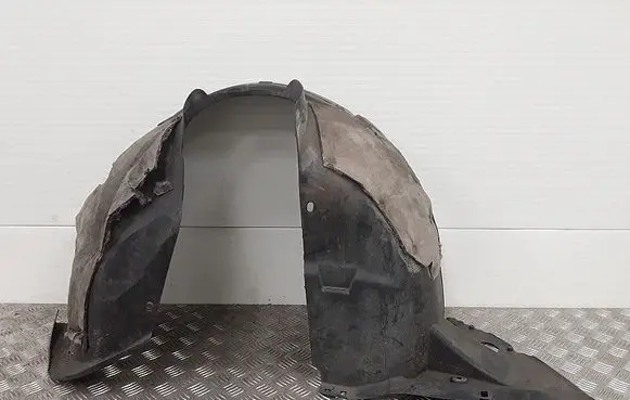 Citroen C4 Cactus Front wheel arch liner splash guards 9801609880