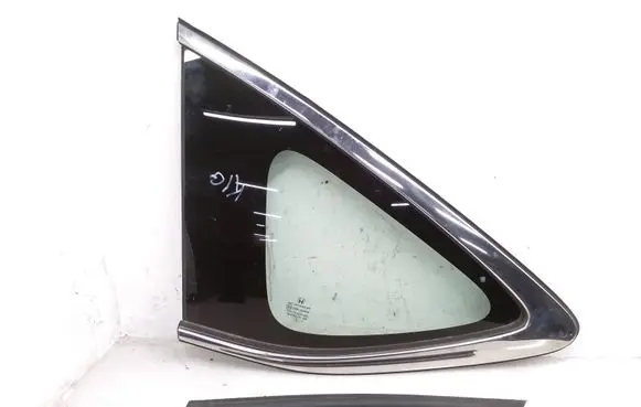Honda CR-V Rear side window