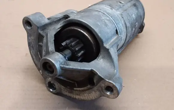 Citroen C4 Grand Picasso Starter motor 9646972280