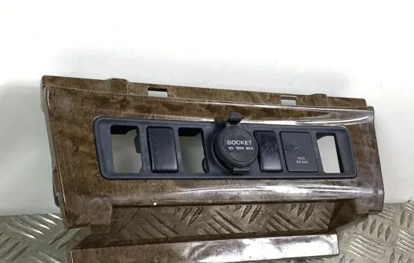 Infiniti QX80 Other interior part 682461LAOA