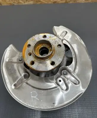 BMW iX Rear wheel hub 6899154 29922 22226010