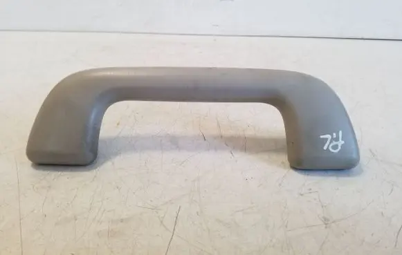 Toyota Prius (XW30) Front interior roof grab handle 6746838010
