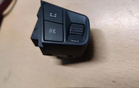 Opel Antara Steering wheel buttons/switches 96628661