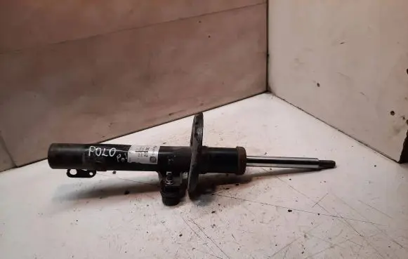 Volkswagen Polo Front shock absorber/damper