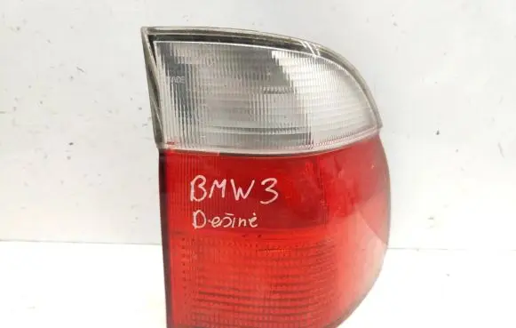BMW 5 E39 Rear/tail lights 2496322 2496340