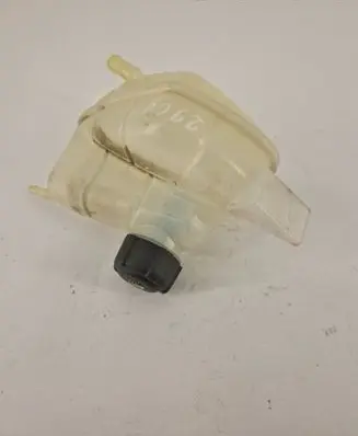 Nissan X-Trail T32 Coolant expansion tank/reservoir 
