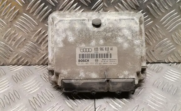 Audi A3 S3 8L Engine control unit/module 038906018ak