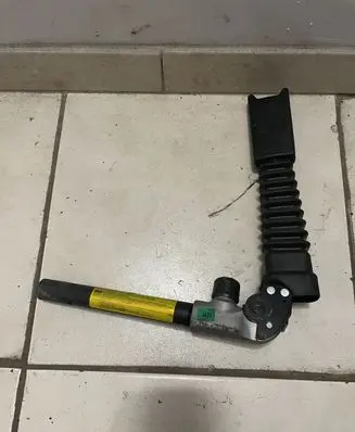 KIA Sorento Front seatbelt 888252P400VA