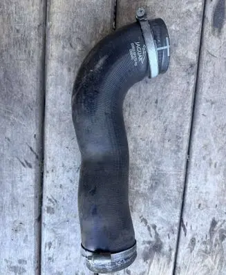 Jaguar XF X250 Intercooler hose/pipe 6W936F073AB