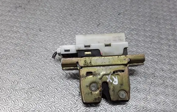 Renault Scenic RX Tailgate/trunk/boot lock/catch/latch