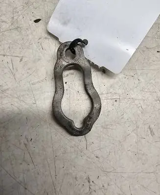 Volvo V70 Fuel Injector clamp holder 