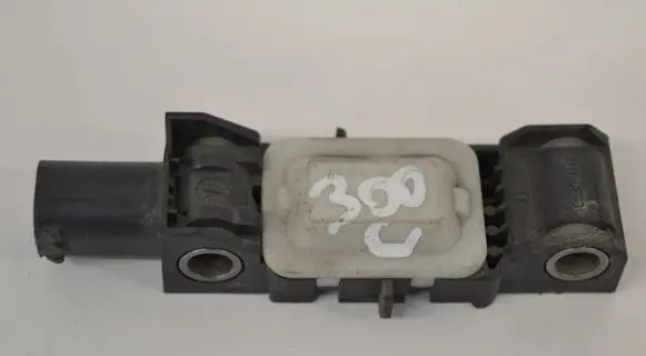 Nissan Micra Airbag deployment crash/impact sensor 04896173AA