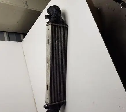 Mercedes-Benz C W204 Intercooler radiator A2045000200 12T08703