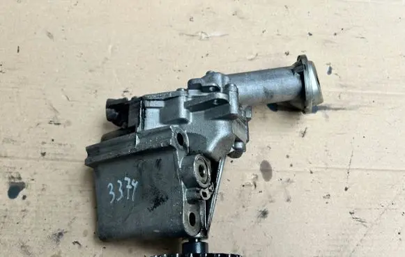 Renault Kangoo II Oil pump 150008247R