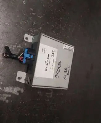 Audi A4 S4 B6 8E 8H Sound amplifier 8E9035223