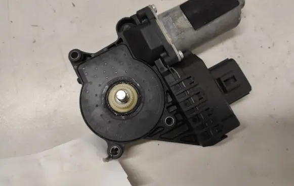 Jaguar S-Type Rear door window regulator motor 0622018060 991135