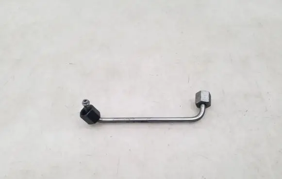 Hyundai i30 Fuel injector supply line/pipe 