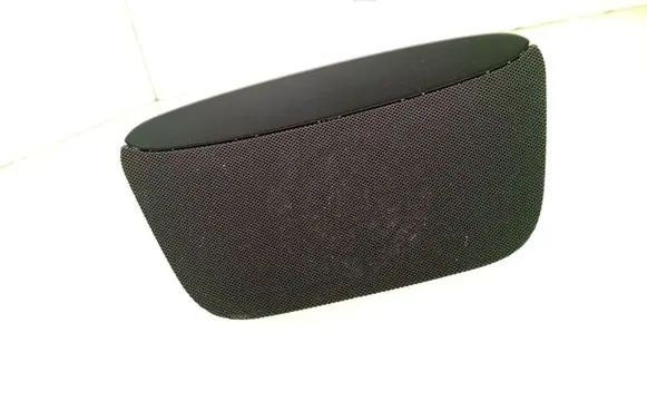 Mercedes-Benz CLS C219 Dash center speaker trim cover A2196890066