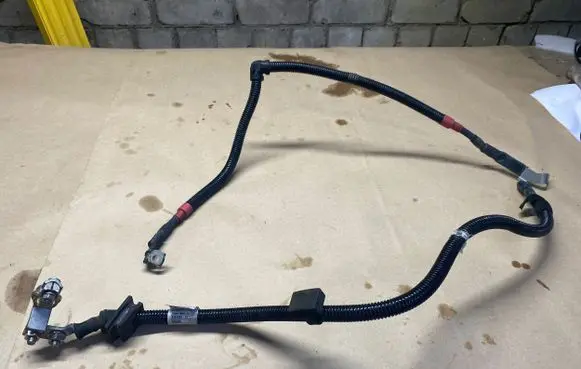 BMW 2 F46 Positive cable (battery) 8594489 E2A206 607345102