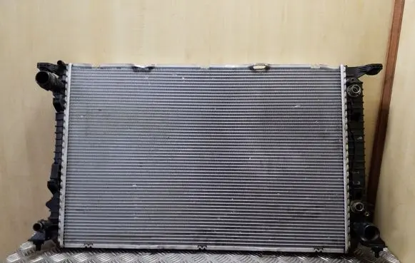 Audi S5 Facelift Coolant radiator 8K0121251AL VP7TBH8005DK