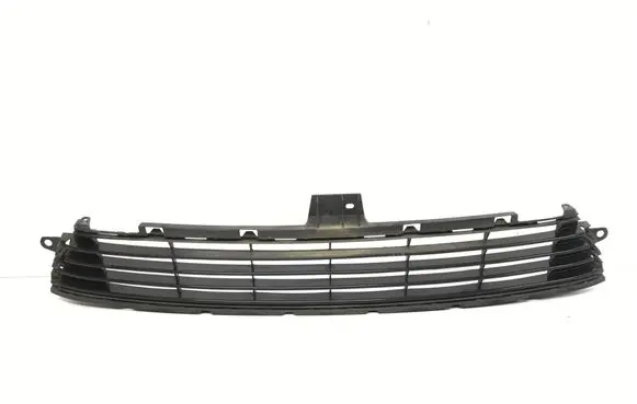 Toyota Auris E180 Front bumper lower grill 53112-02670