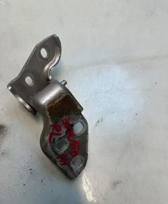 Fiat Ducato Front door upper hinge 213