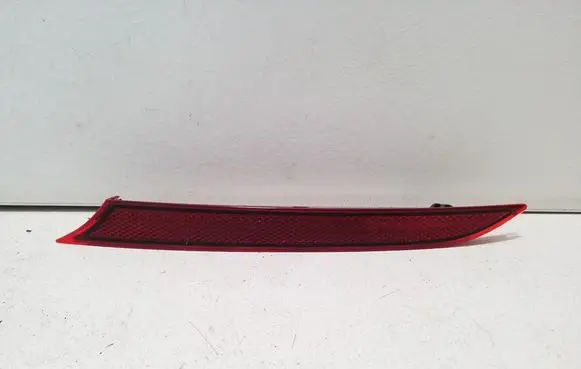 BMW 3 G20 G21 Rear tail light reflector 8074230