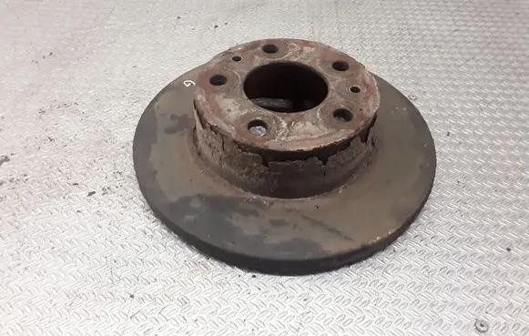 Iveco Daily 30.8 - 9 Rear brake disc