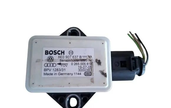 Audi A4 S4 B7 8E 8H ESP acceleration yaw rate sensor 8E0907637B