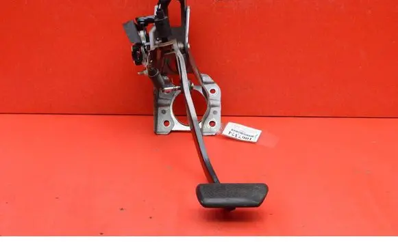 Toyota Auris E180 Accelerator throttle pedal 8951047050