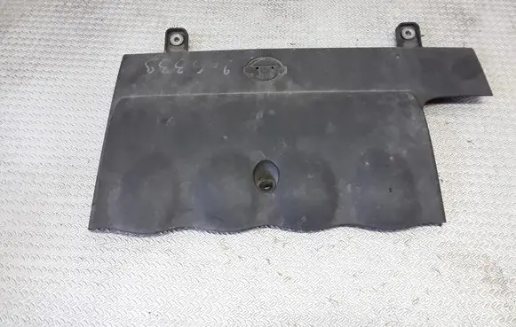 Nissan Primera Engine cover (trim)