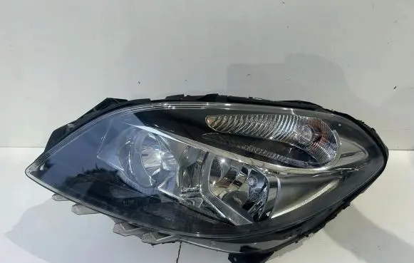 Mercedes-Benz B W246 W242 Headlight/headlamp 2468200161