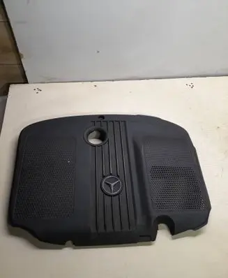 Mercedes-Benz E W212 Engine cover (trim) A6510101467 BBP1878C1