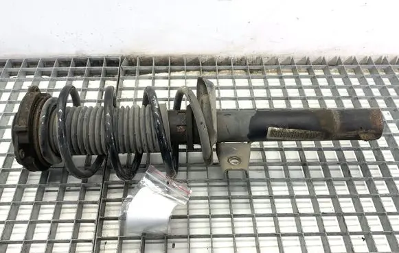 Volkswagen Golf VI Front shock absorber/damper 1K0413031CR