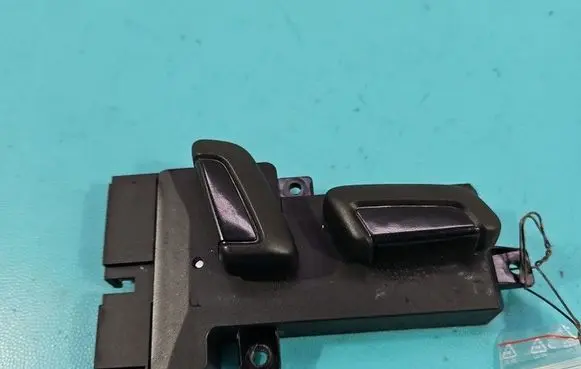 Skoda Superb B8 (3V) Seat control switch 3CC959748 IMPRK1550327